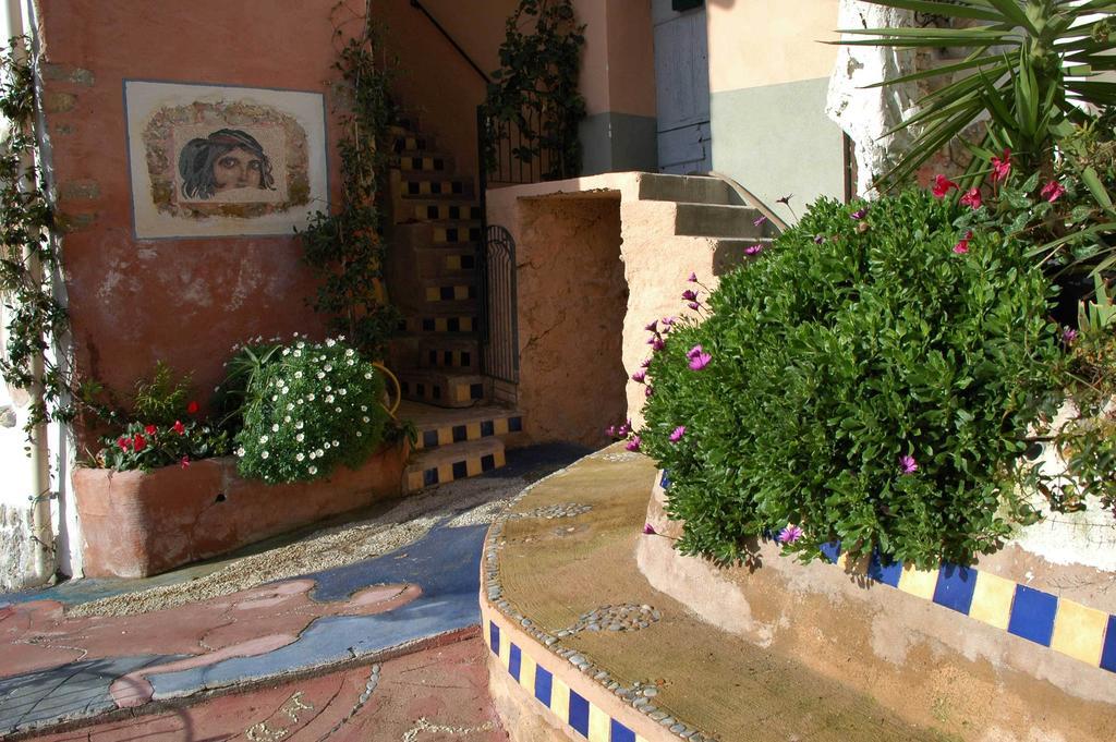 Villa D'Arte Mortola Superiore Екстериор снимка